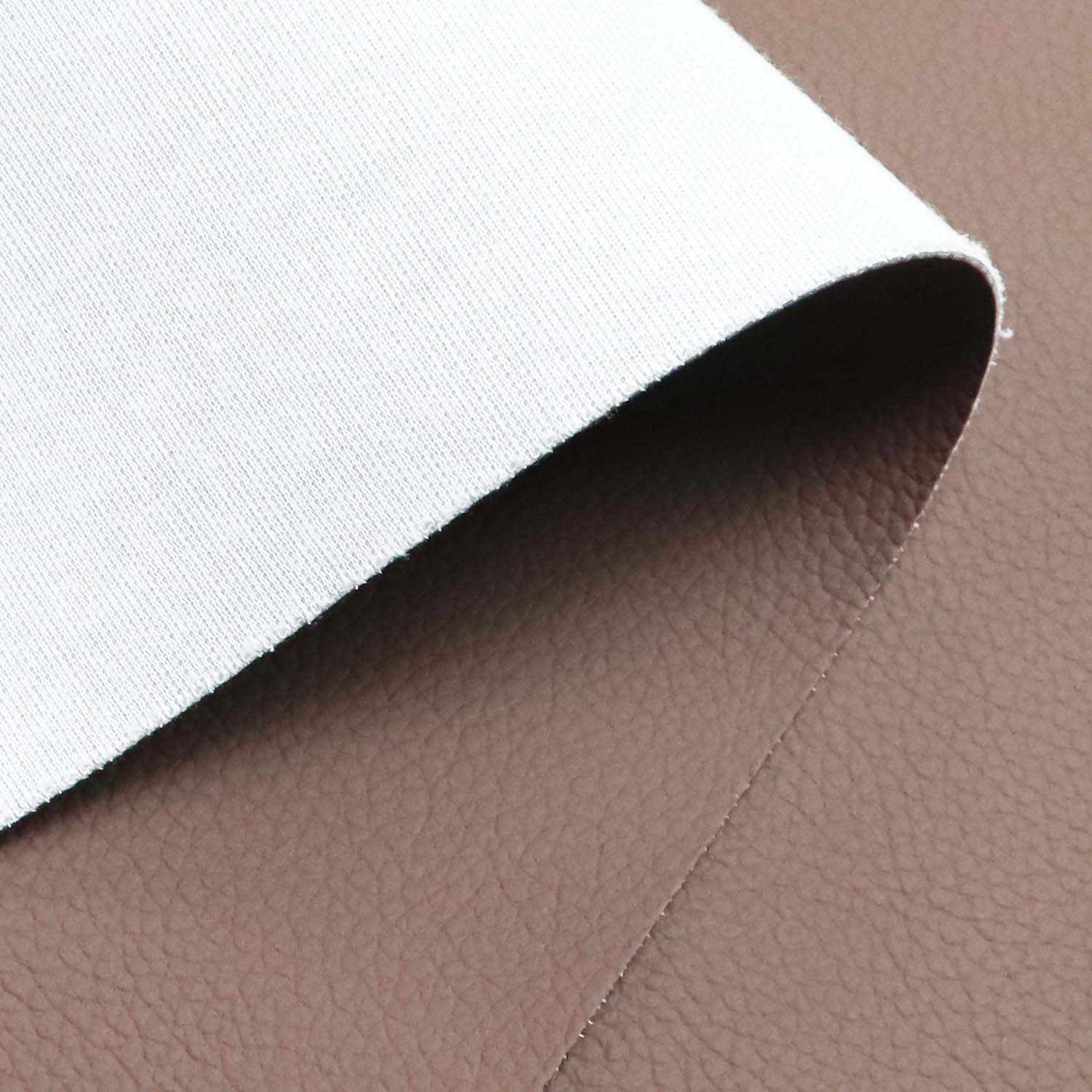 Zhigao Leather Factory Actualiza su Línea de Cuero Automotriz para el Mercado Global de Interiores Vehiculares